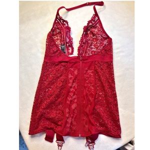 NWT Victoria’s Secret Very Sexy Lace Teddie- XS/TP